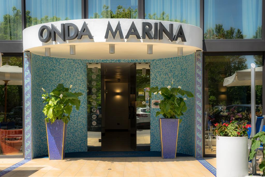 Hotel Onda Marina Misano Adriatico Exteriör bild