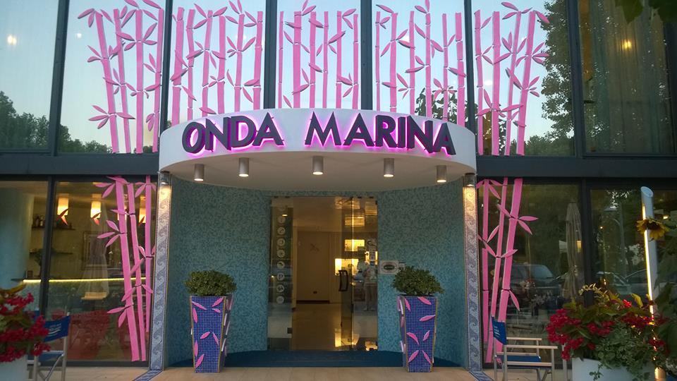 Hotel Onda Marina Misano Adriatico Exteriör bild
